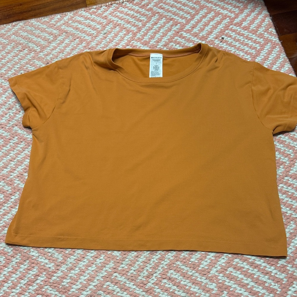 Athlete Women's Rust Short Sleeve croped Tee
